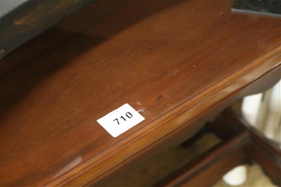 A Victorian mahogany centre table, W.107cm